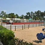 营地 加州露营酒店 4*