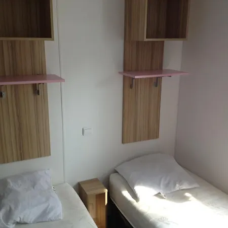 Camping Le California 4*