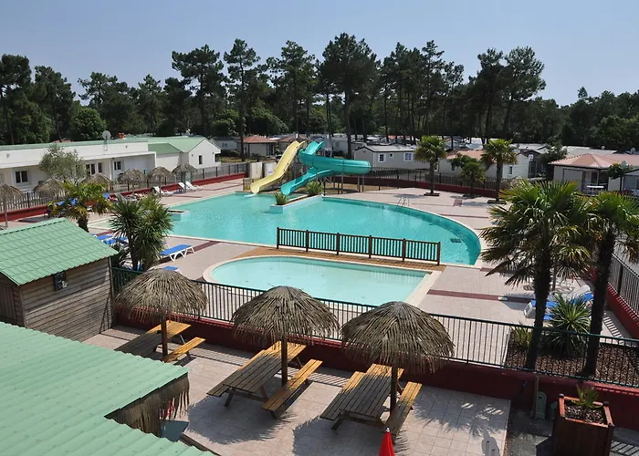 キャンプ場 Le California サン・ジャン·ド・モン